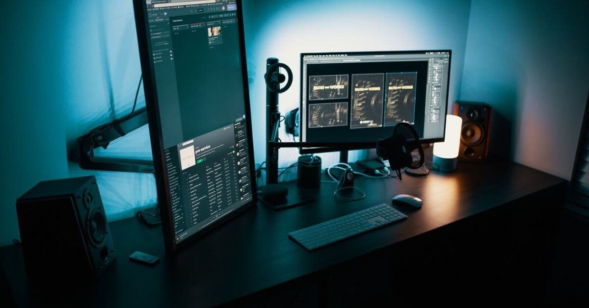 02-Portable Monitor vs Laptop Screen Extender-1200x628
